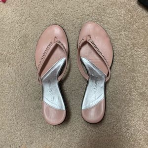 pink enzo angiolini sandals